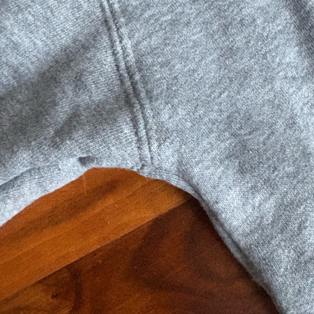 Official Taylor Swift Eras Tour Crewneck, USED - Picture 9 of 16
